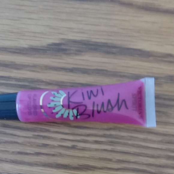 Victoria's Spirit Other - Victoria's Spirit Kiwi Blush Flavored Lip Gloss New